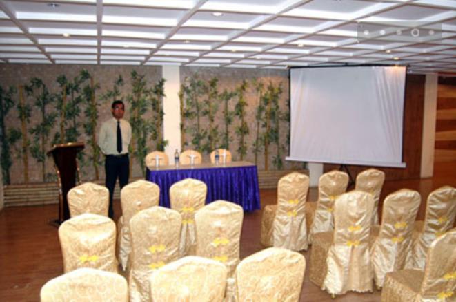 Hotel Radiance Bhilwara Exterior photo